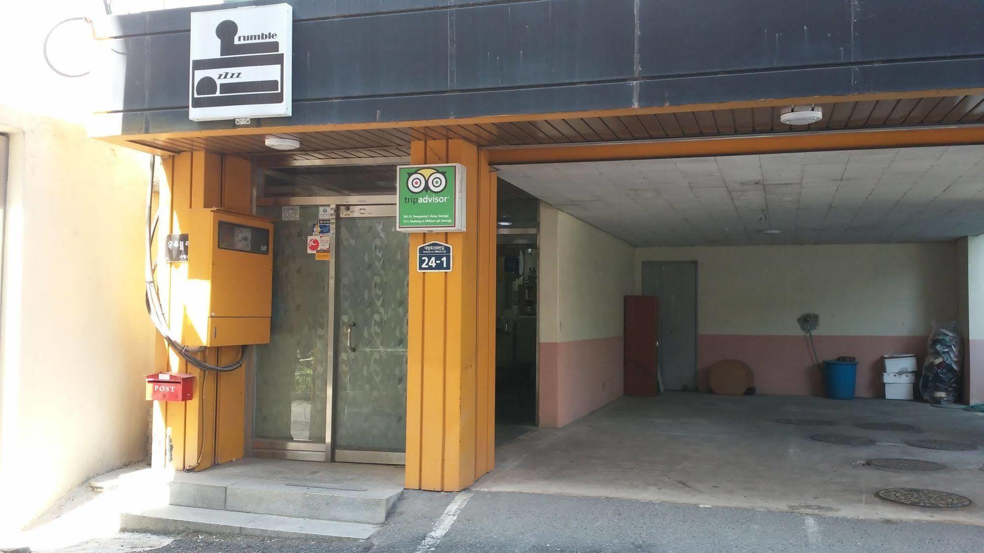 A Pousada Oxbloodk Gwangju Metropolitan City Exterior foto